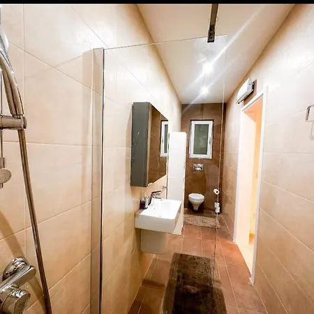 Ballutta Promenade Modern Апартаменты