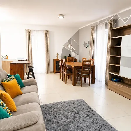 Ballutta Promenade Modern Апартаменты *